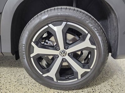 2025 Volkswagen Tiguan 2.0T SE