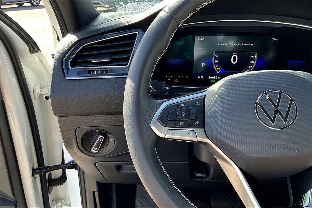 2023 Volkswagen Tiguan 2.0T SE