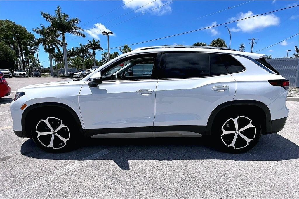 2026 Volkswagen Tiguan 2.0T SE