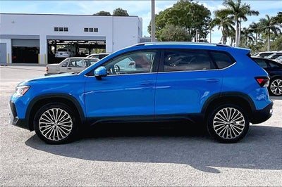 2025 Volkswagen Taos 1.5T SE
