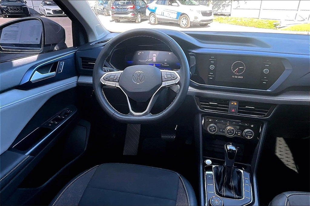 2024 Volkswagen Taos 1.5T SE