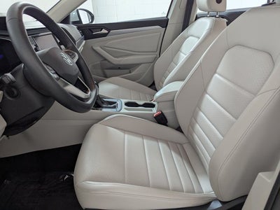 2024 Volkswagen Jetta SE Auto