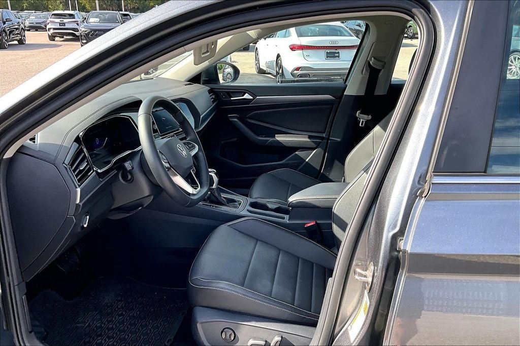 2023 Volkswagen Jetta 1.5T SE