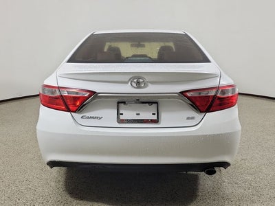 2017 Toyota Camry SE