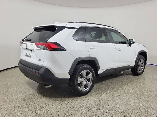 2025 Toyota RAV4 Hybrid LE