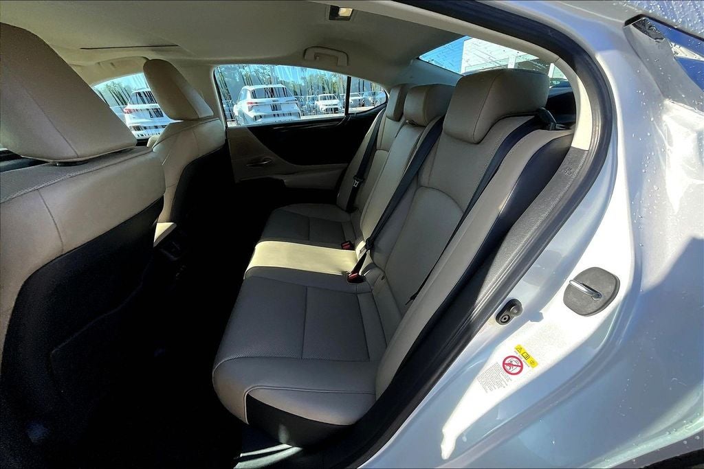 2019 Lexus ES 350