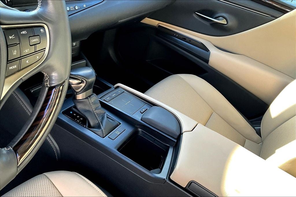 2019 Lexus ES 350