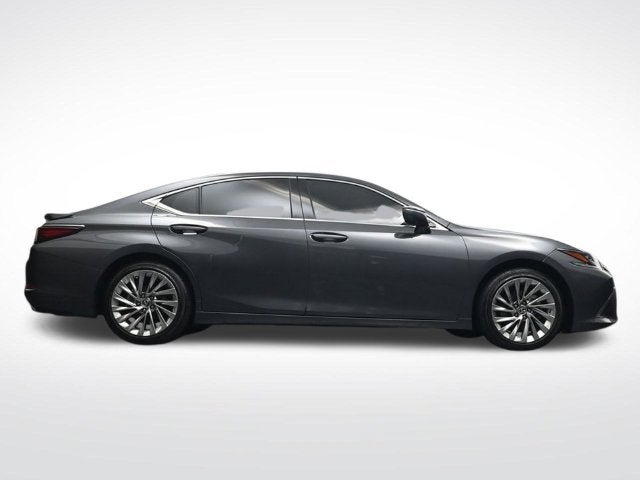 2022 Lexus ES 350 Ultra Luxury