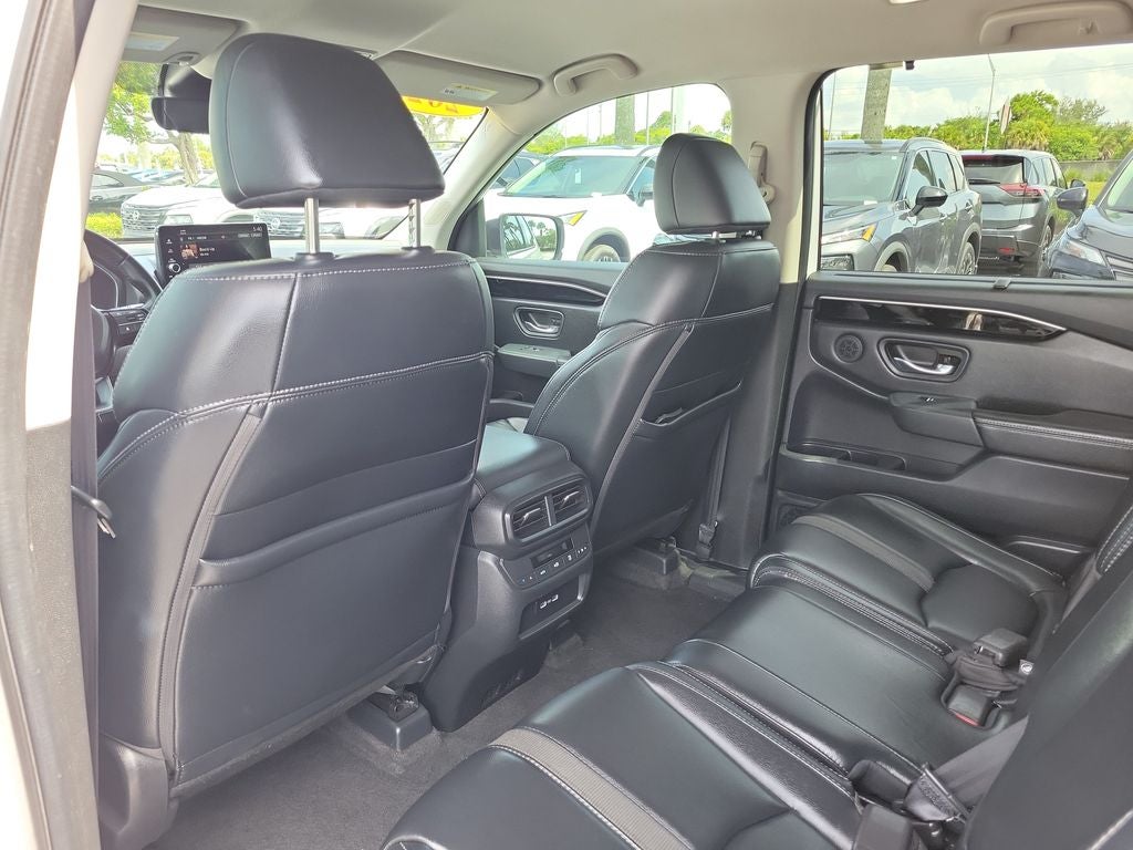 2023 Honda Pilot EX-L 8 Passenger