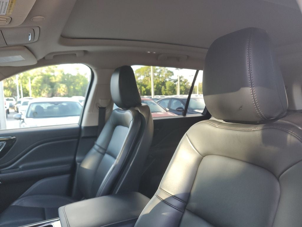 2022 Lincoln Aviator Standard