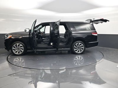 2024 Lincoln Navigator L Premiere