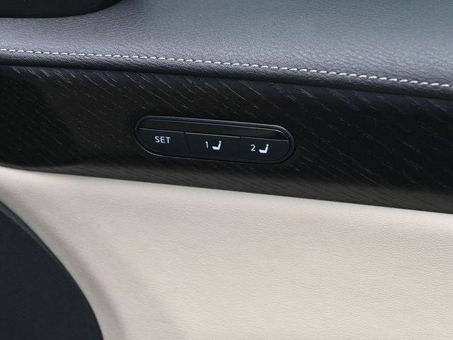 2025 INFINITI QX60 Sensory