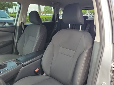 2025 Nissan Rogue S