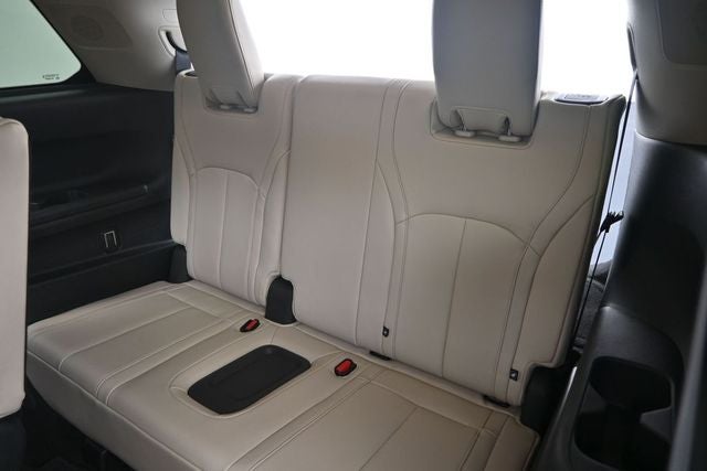 2022 INFINITI QX60 LUXE