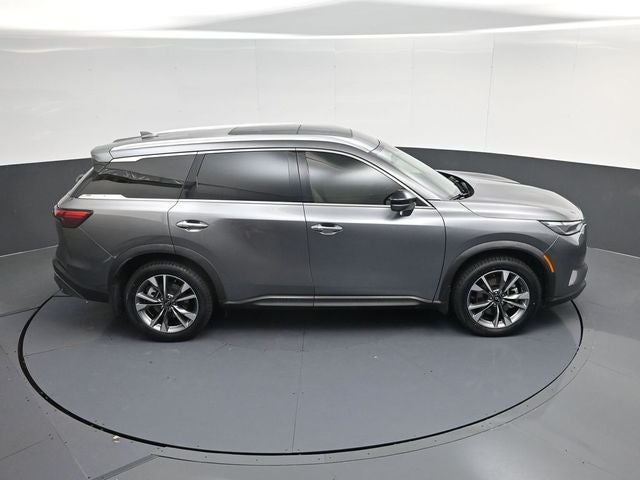 2022 INFINITI QX60 LUXE