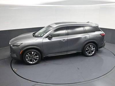 2022 INFINITI QX60 LUXE