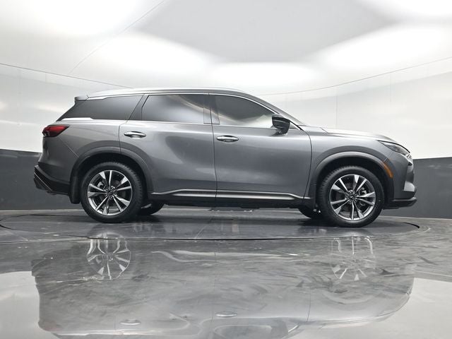 2022 INFINITI QX60 LUXE