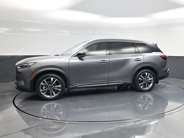 2022 INFINITI QX60 LUXE