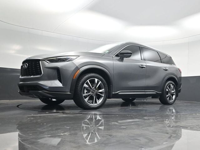 2022 INFINITI QX60 LUXE