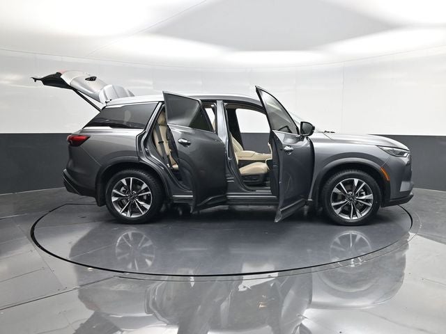 2022 INFINITI QX60 LUXE