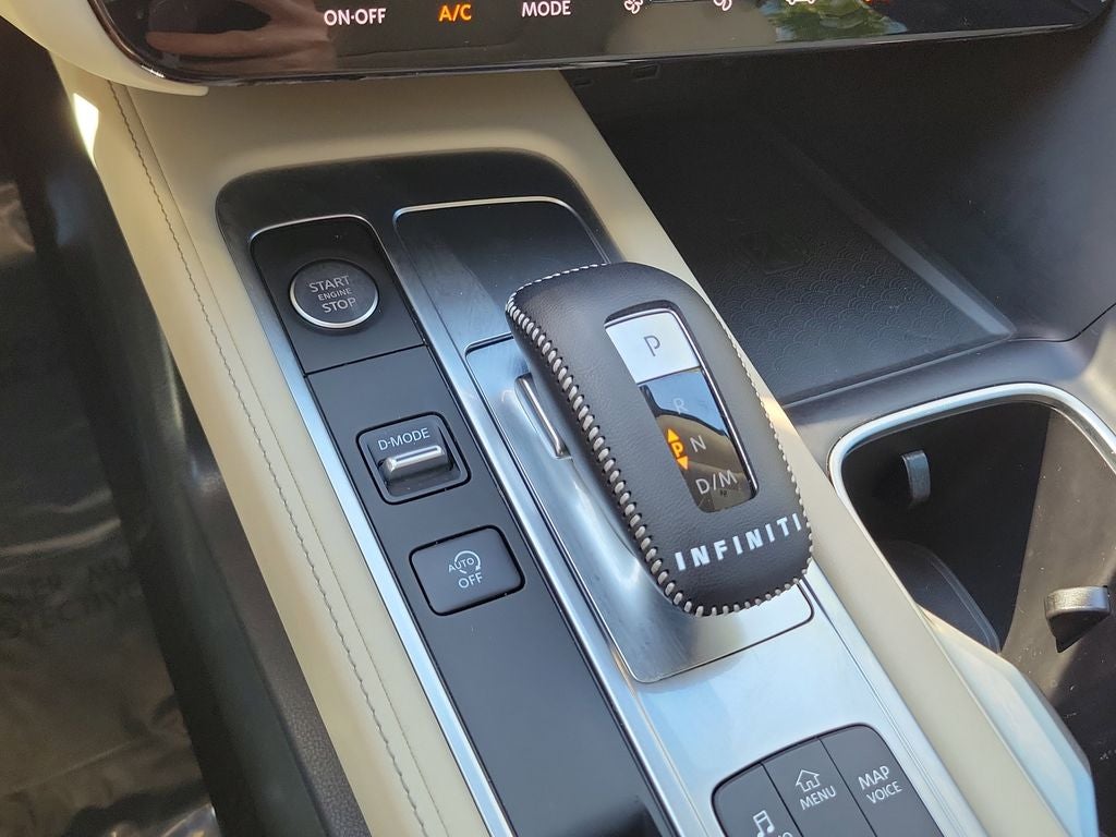 2024 INFINITI QX60 LUXE