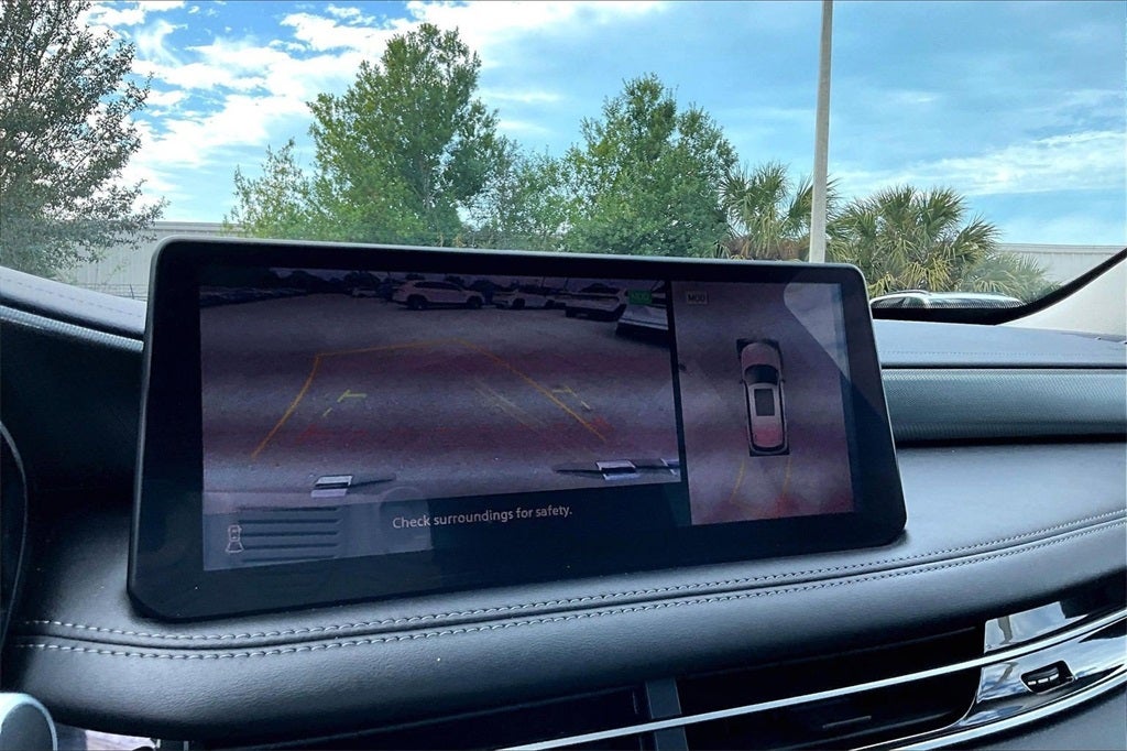 2024 INFINITI QX60 LUXE