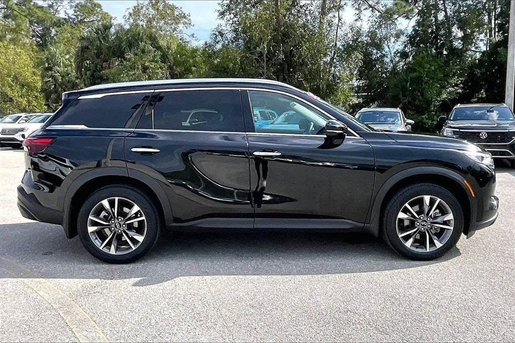 2024 INFINITI QX60 LUXE