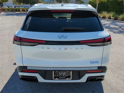 2023 INFINITI QX60 LUXE