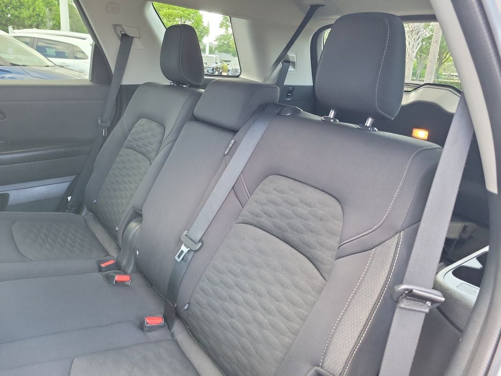 2024 Nissan Pathfinder S