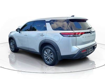 2024 Nissan Pathfinder S