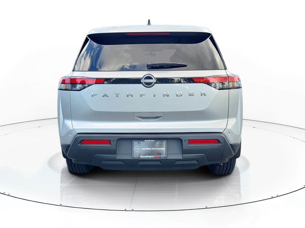 2024 Nissan Pathfinder S