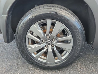 2024 Nissan Pathfinder S