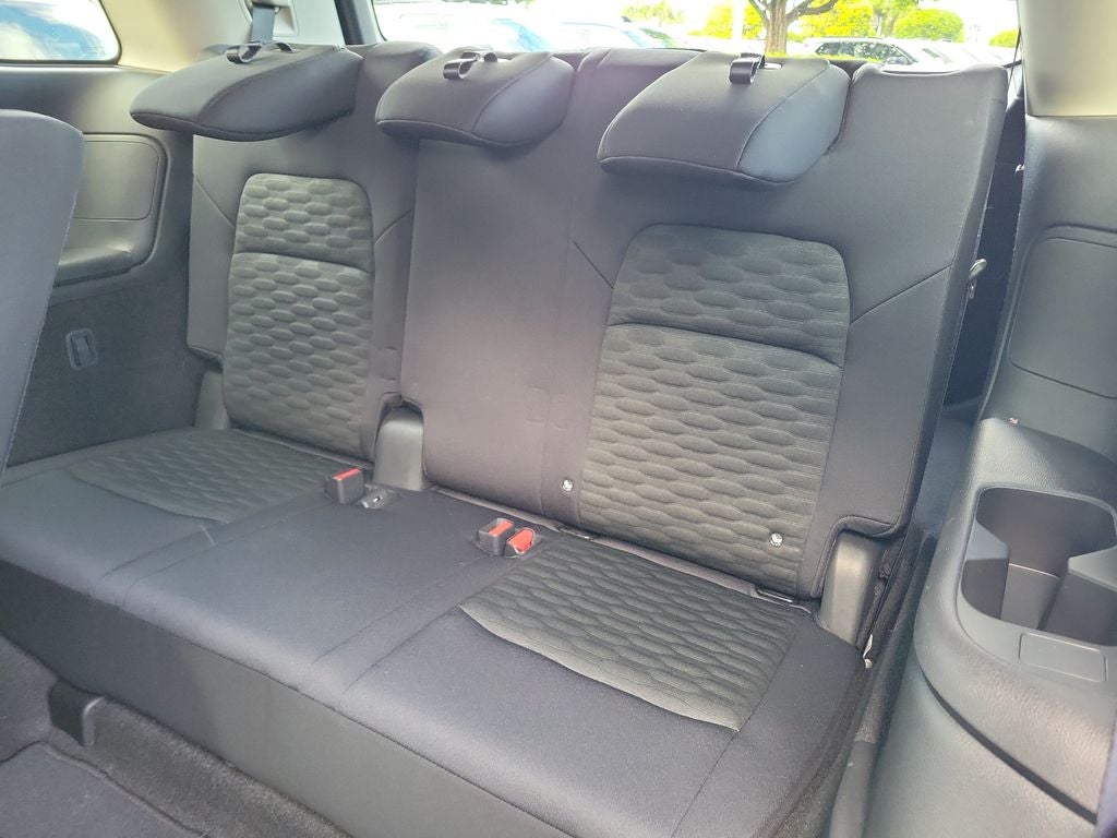2024 Nissan Pathfinder S