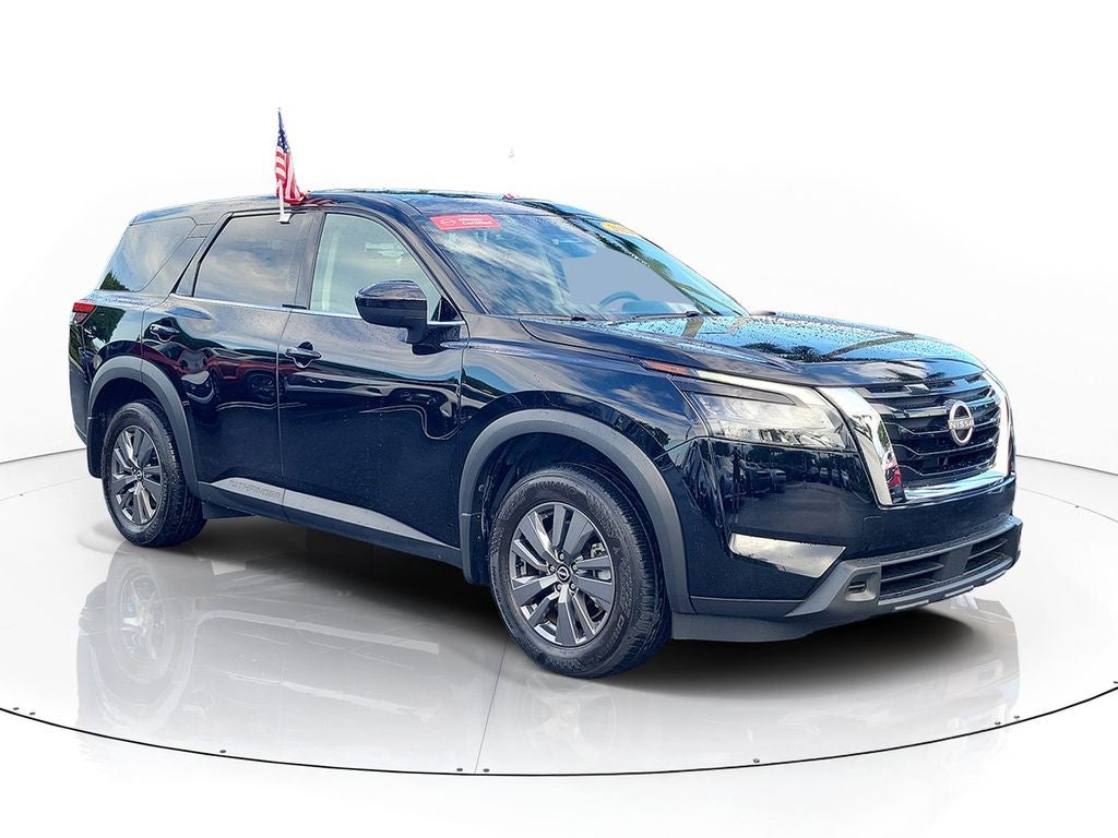 2024 Nissan Pathfinder S