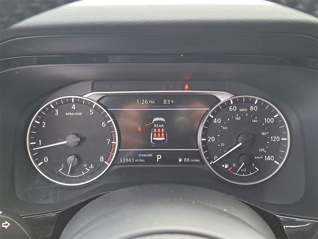 2025 Nissan Pathfinder SV