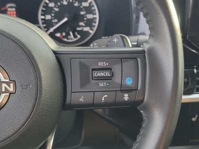 2024 Nissan Pathfinder SV