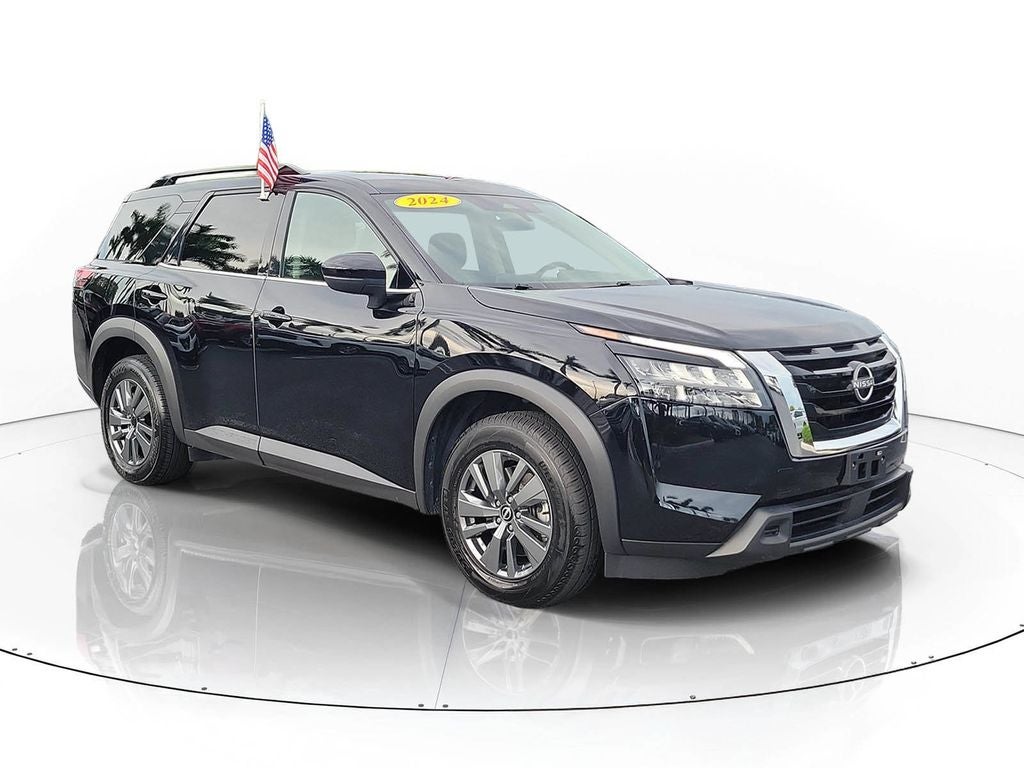 2024 Nissan Pathfinder SV