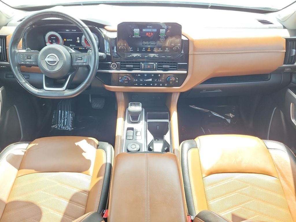 2023 Nissan Pathfinder Platinum