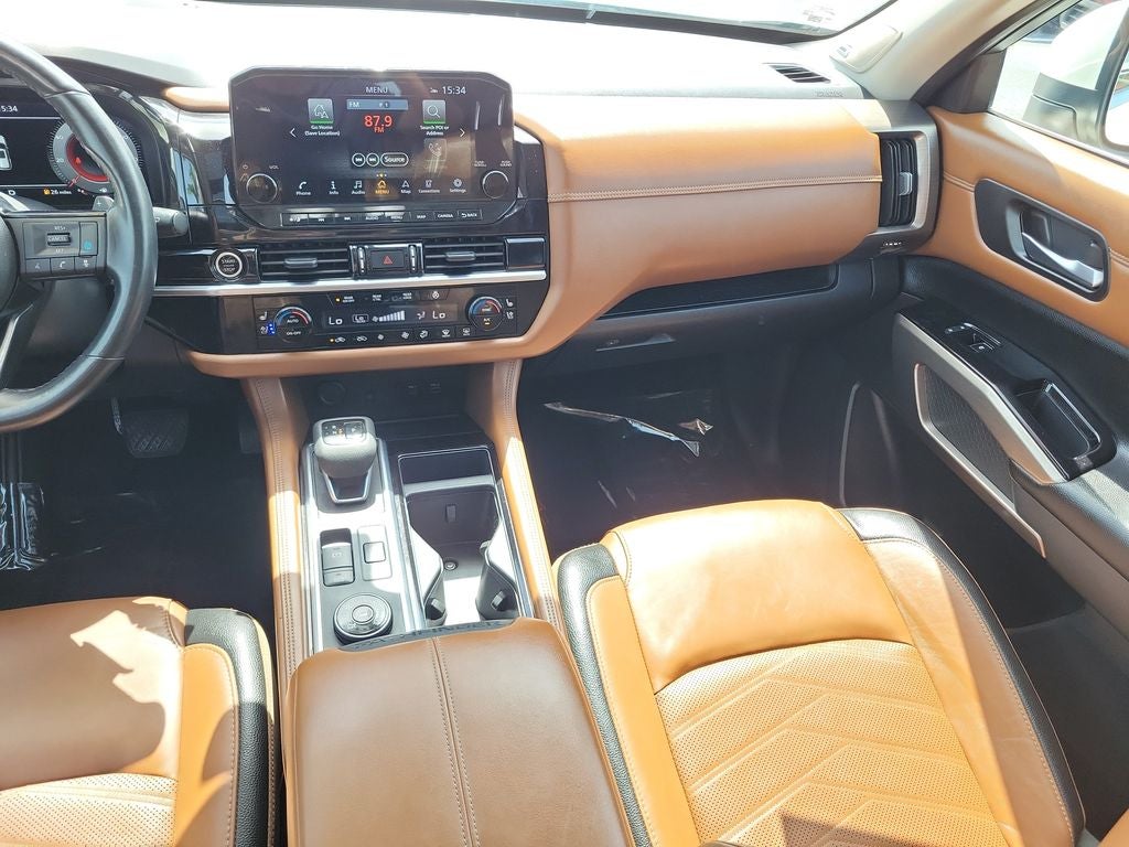 2023 Nissan Pathfinder Platinum