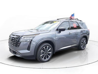 2026 Nissan Pathfinder Platinum