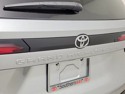 2025 Toyota Grand Highlander XLE