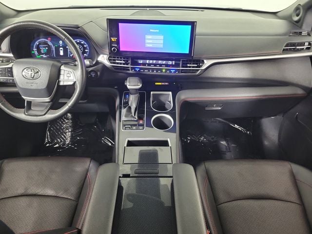 2025 Toyota Sienna XSE 7 Passenger