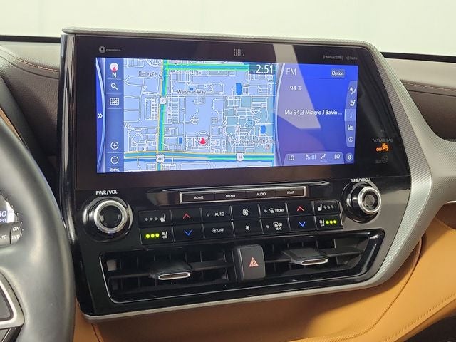 2022 Toyota Highlander Platinum