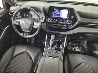 2022 Toyota Highlander XSE