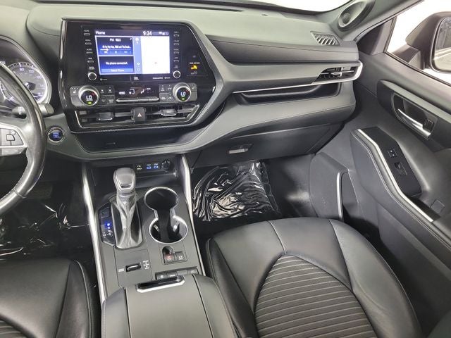 2022 Toyota Highlander XSE