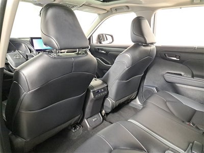 2023 Toyota Highlander Hybrid XLE