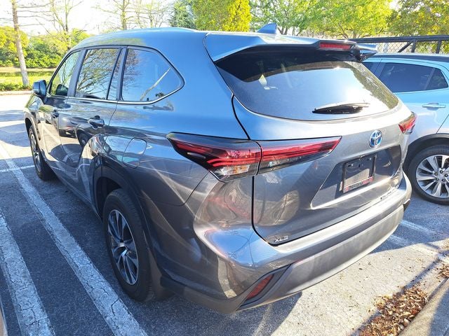 2024 Toyota Highlander Hybrid XLE