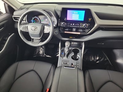 2026 Toyota Highlander Hybrid XLE