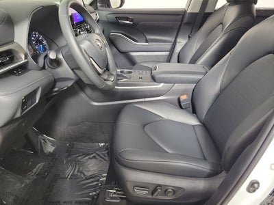 2026 Toyota Highlander Hybrid XLE