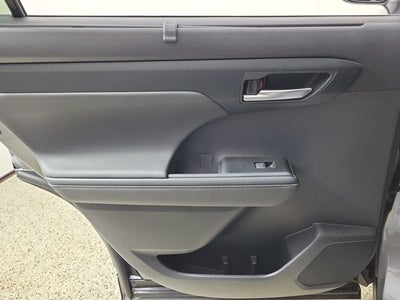 2026 Toyota Highlander Hybrid XLE